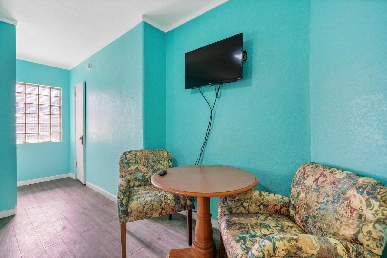 Fountain Motel Hot Springs Exterior photo